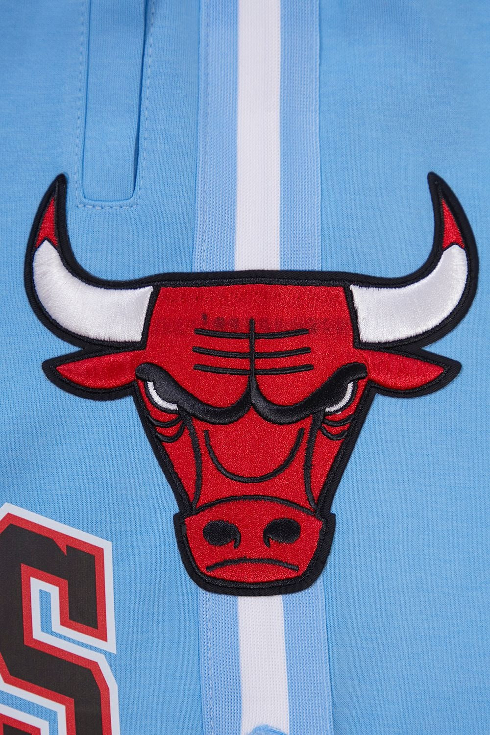 CHICAGO BULLS MEN'S ATHLETIC SHORT CLASSIC CHENILLE