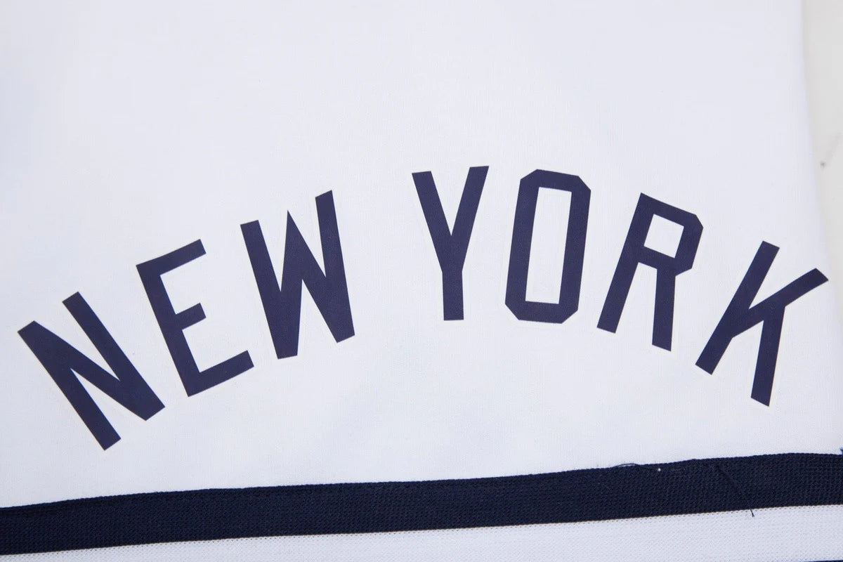 MLB NEW YORK YANKEES CLASSIC CHENILLE MEN'S SHORT