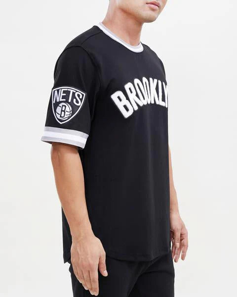 NBA BROOKLYN NETS CLASSIC CHENILLE MEN'S TEE