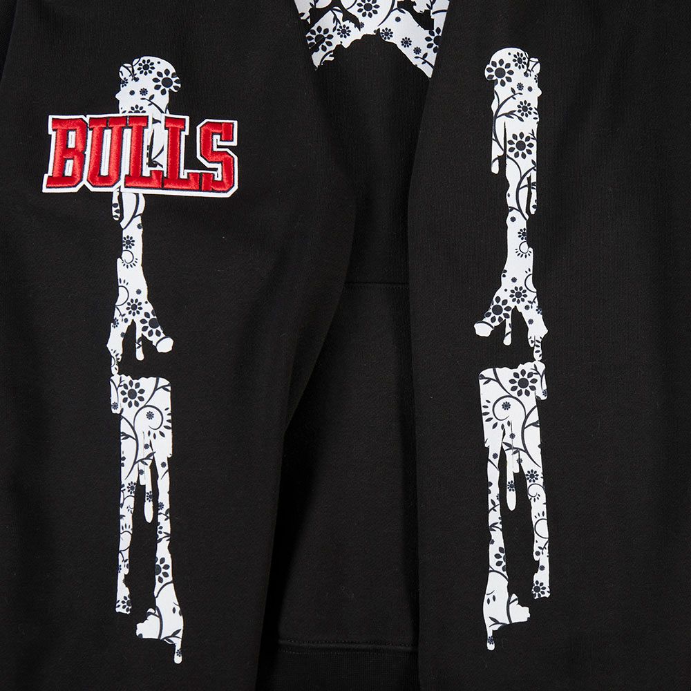 Chicago Bulls Men's Pull Over Hoodie Rib Cage