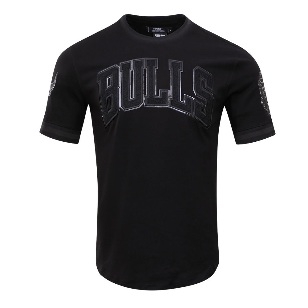 CHICAGO BULLS TRIPLE BLACK DK TEE