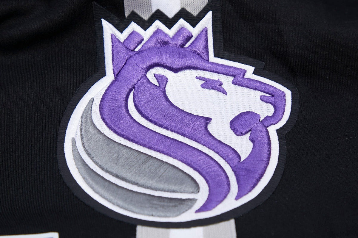 NBA SACRAMENTO KINGS CLASSIC CHENILLE MEN'S SHORT