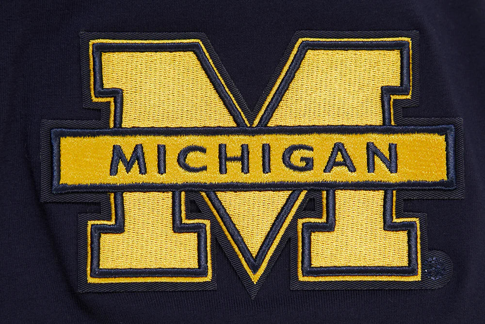 UNIVERSITY OF MICHIGAN CLASSIC MEN'S STACKED LOGO TEE