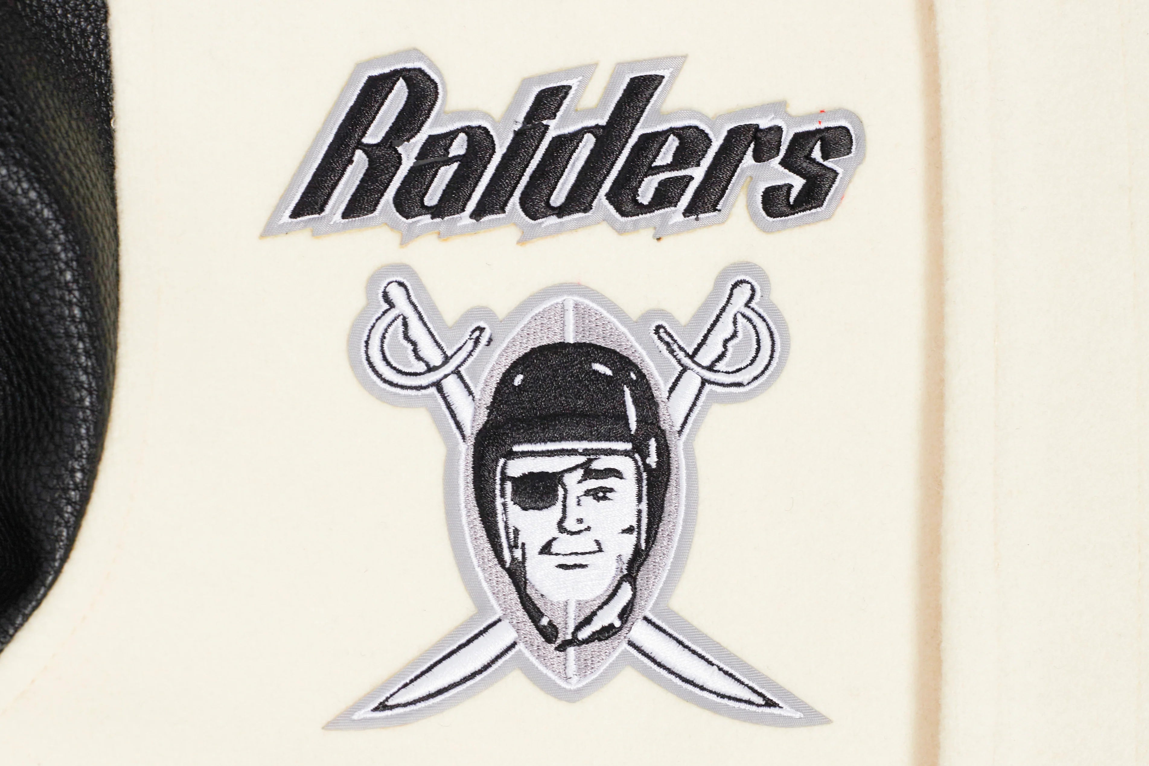 NFL LAS VEGAS RAIDERS RETRO CLASSIC BIG BOYS RIB WOOL VARSITY JACKET