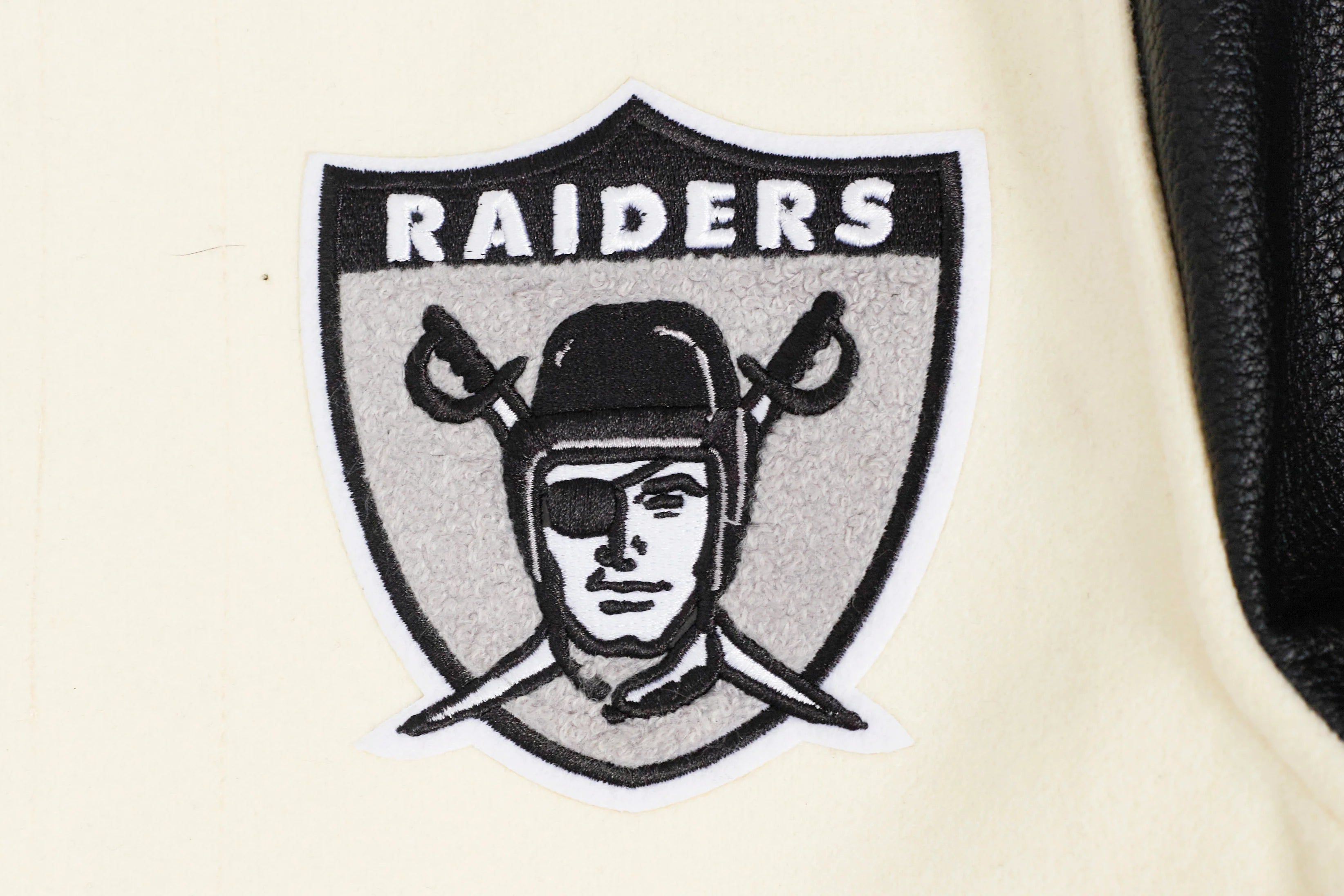 NFL LAS VEGAS RAIDERS RETRO CLASSIC BIG BOYS RIB WOOL VARSITY JACKET