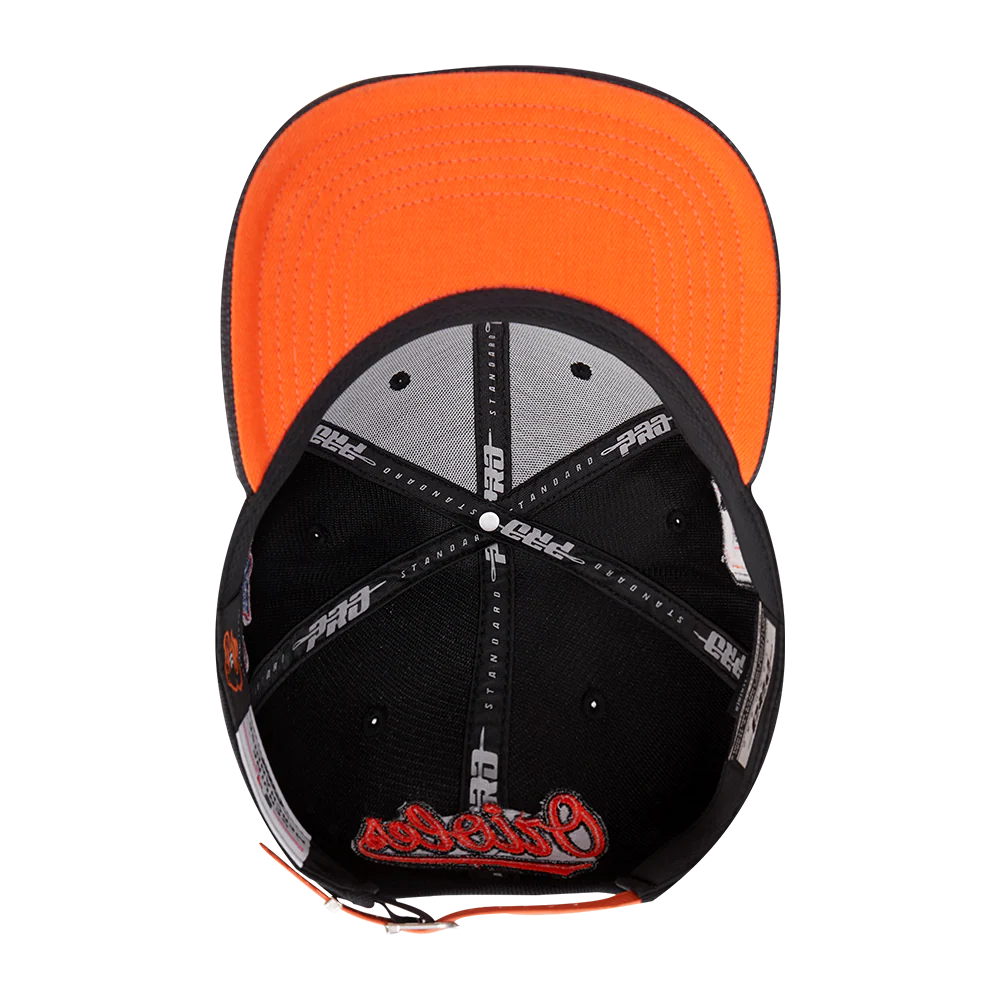 MLB BALTIMORE ORIOLES OLD ENGLISH UNISEX 6 PANEL LEATHER STRAPBACK