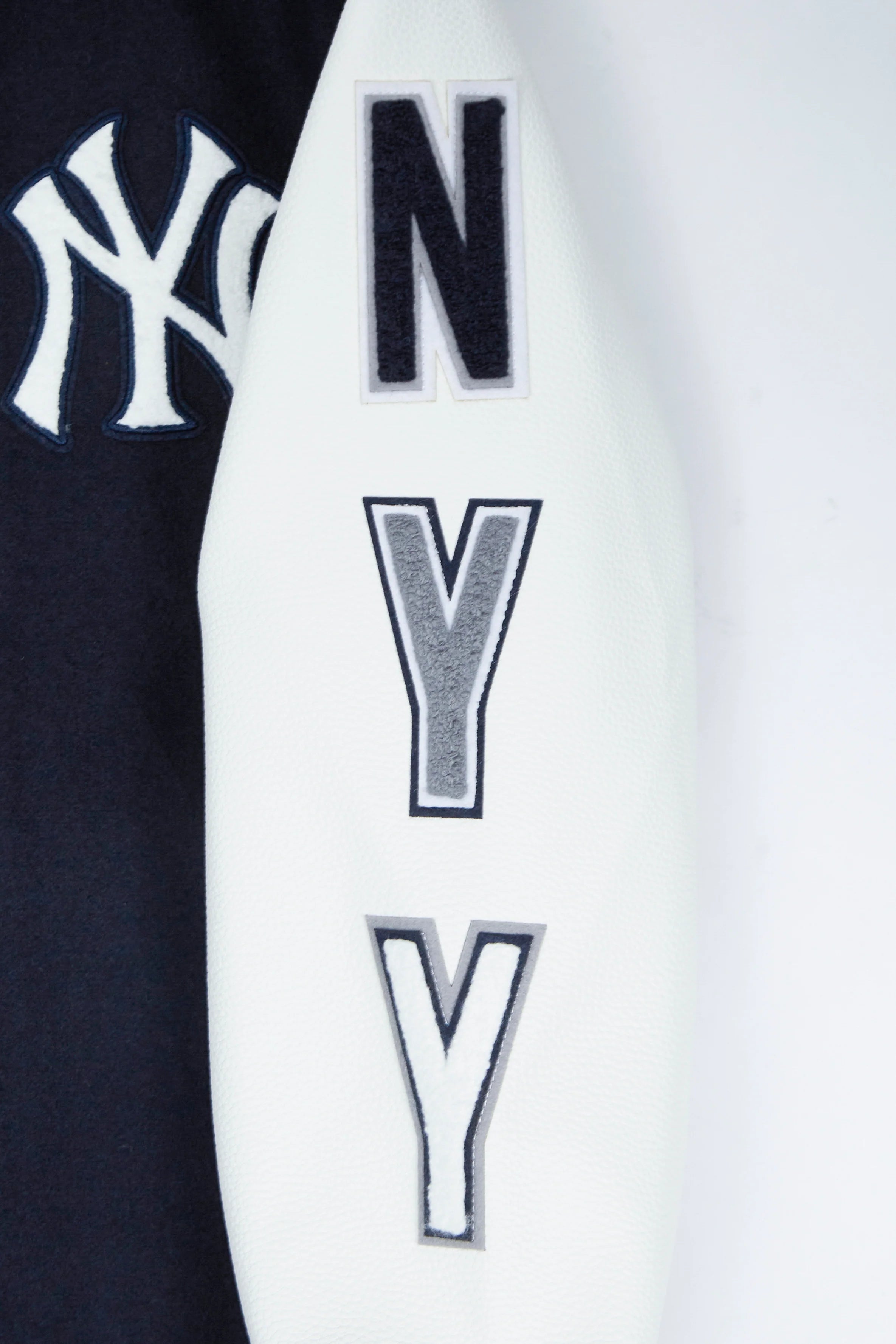 MLB NEW YORK YANKEES CLASSIC BIG BOYS WOOL VARSITY JACKET